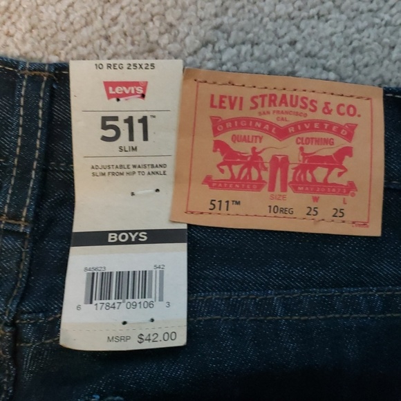 Jeans - Picture 3 of 3